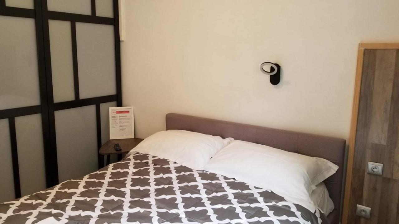 Hotel De La Gare 모단 외부 사진